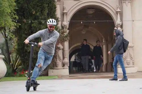Gotrax GXL V2 ridden around a corner