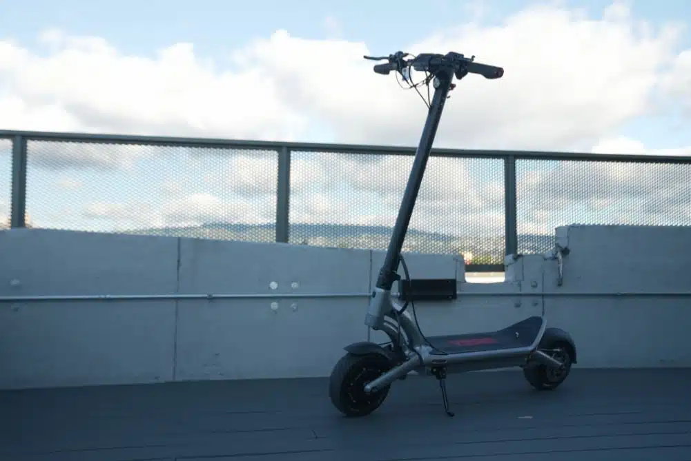 yinke i5 full electric scooter on roof top