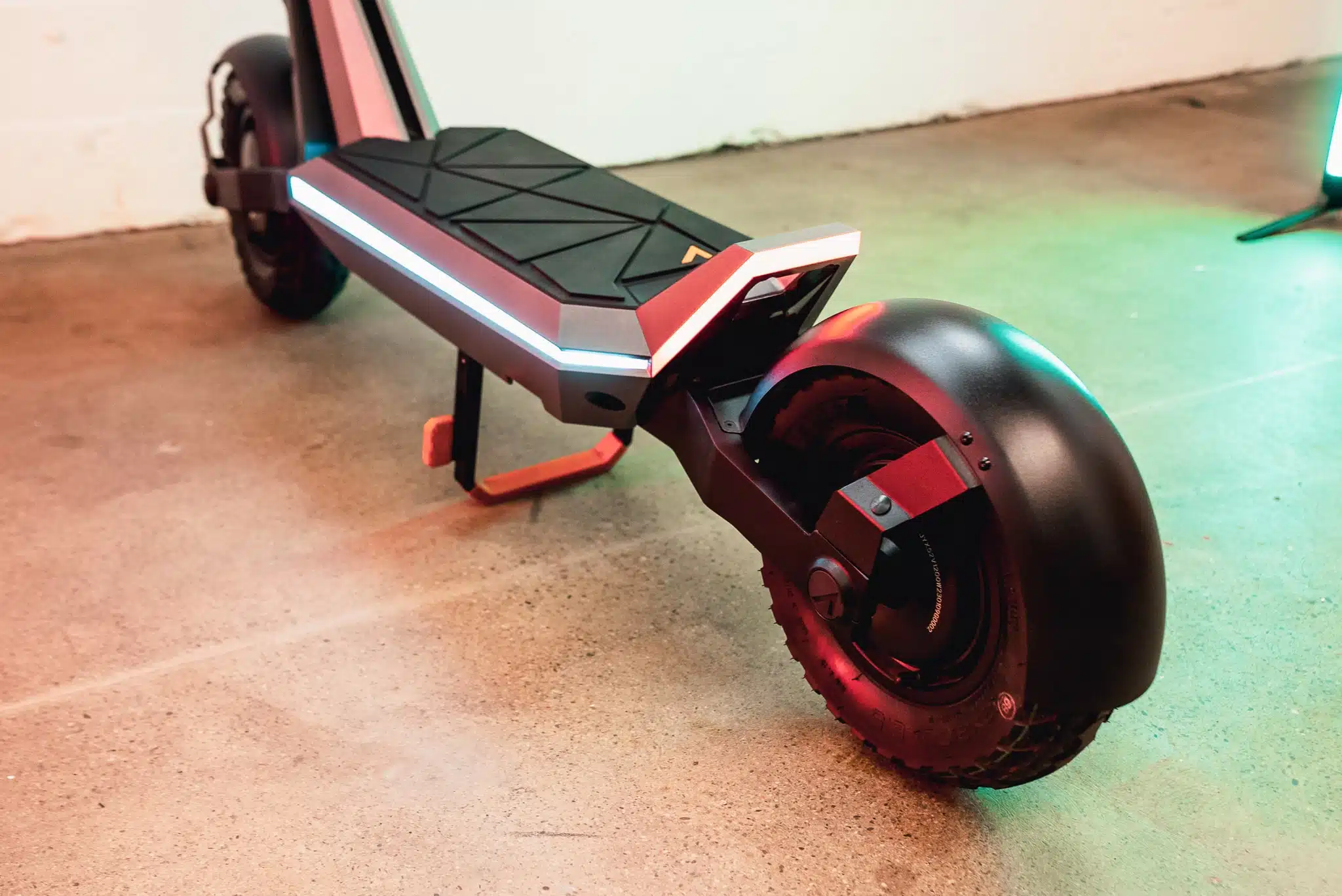 Apollo Pro 2023 Prototype backwheel shot