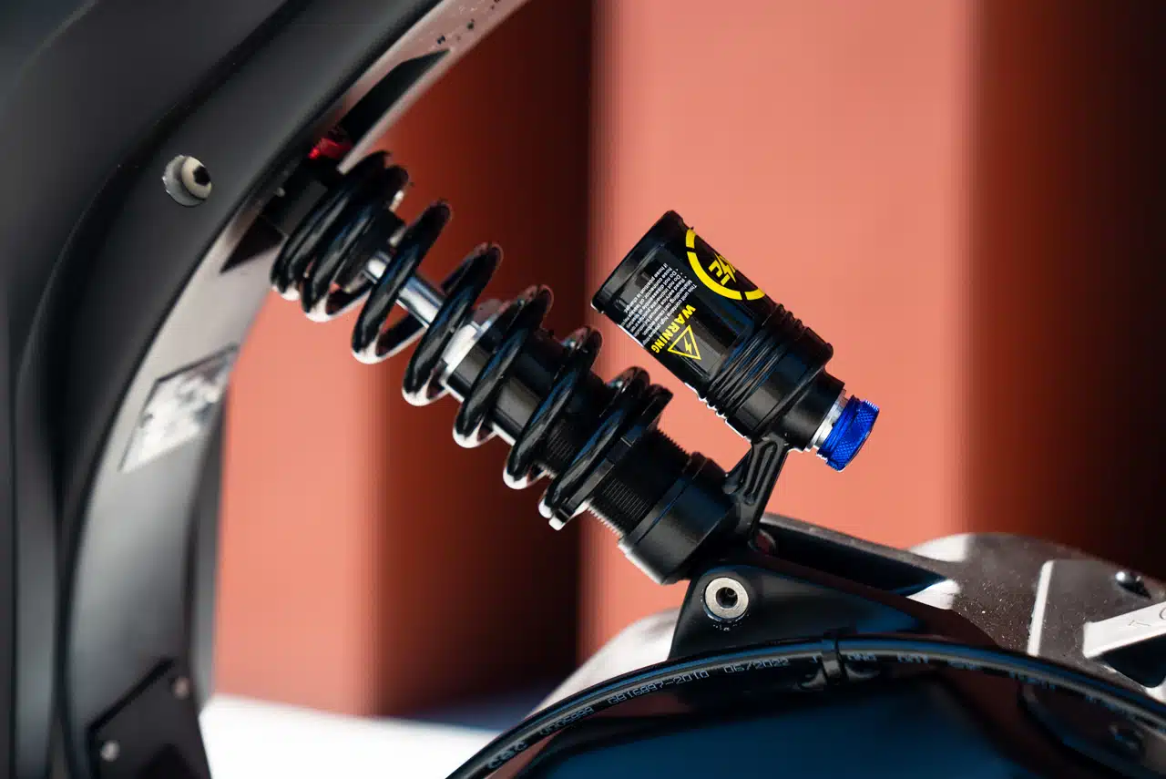 Solar E-Clipse back wheel suspension