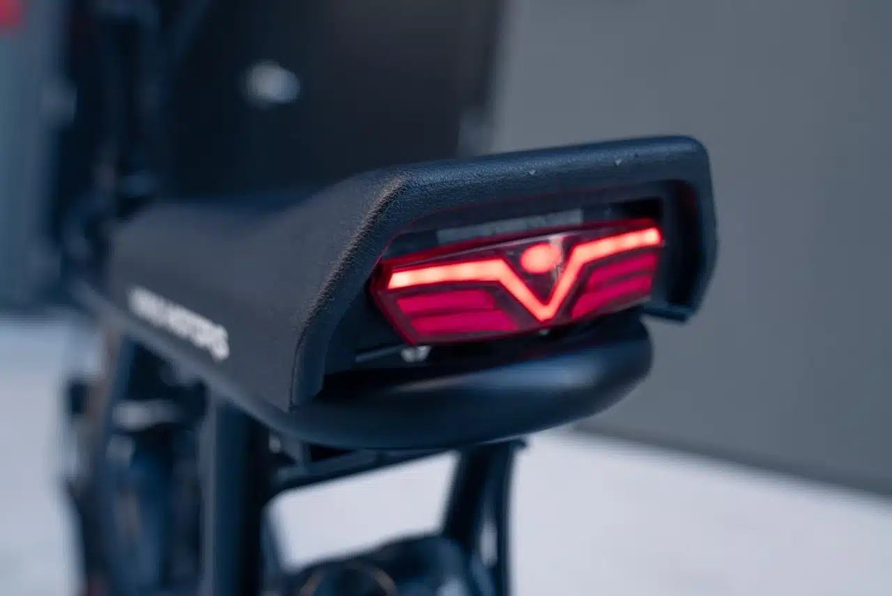 emove roadrunner backseat brake lights