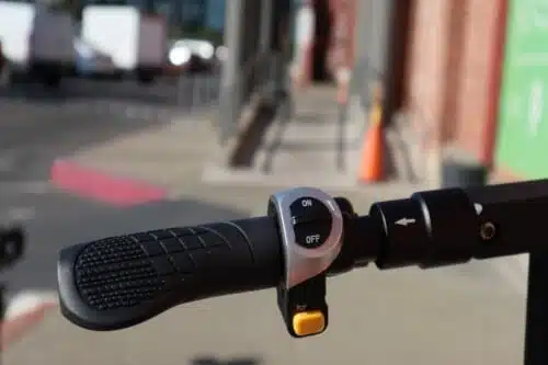 Emove Touring left handle controls