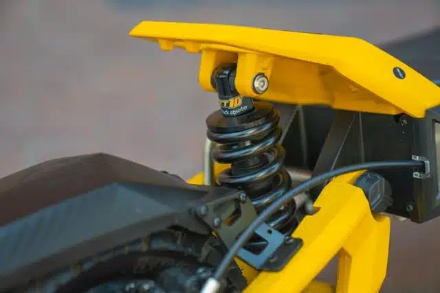 Vsett 10+ rear suspension