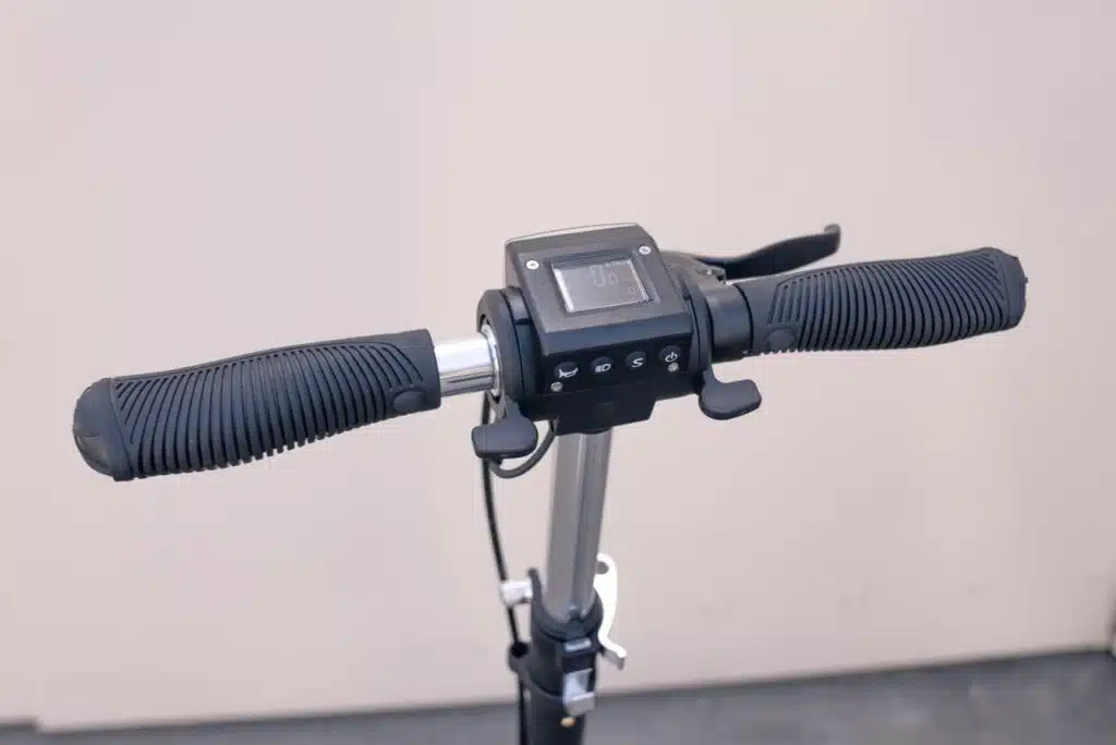 Fluid Mosquito cockpit view