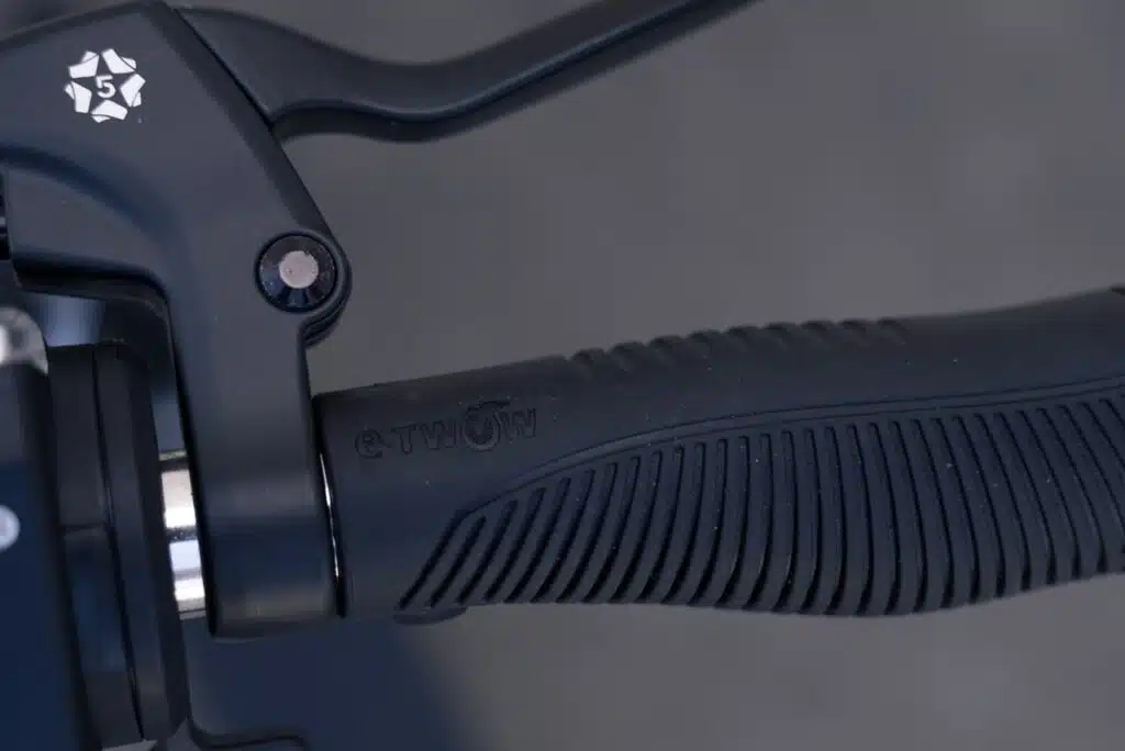 Fluid-Mosquito-handlebar-grips