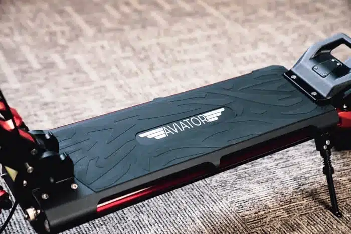 Synergy Aviator 2.0 deck