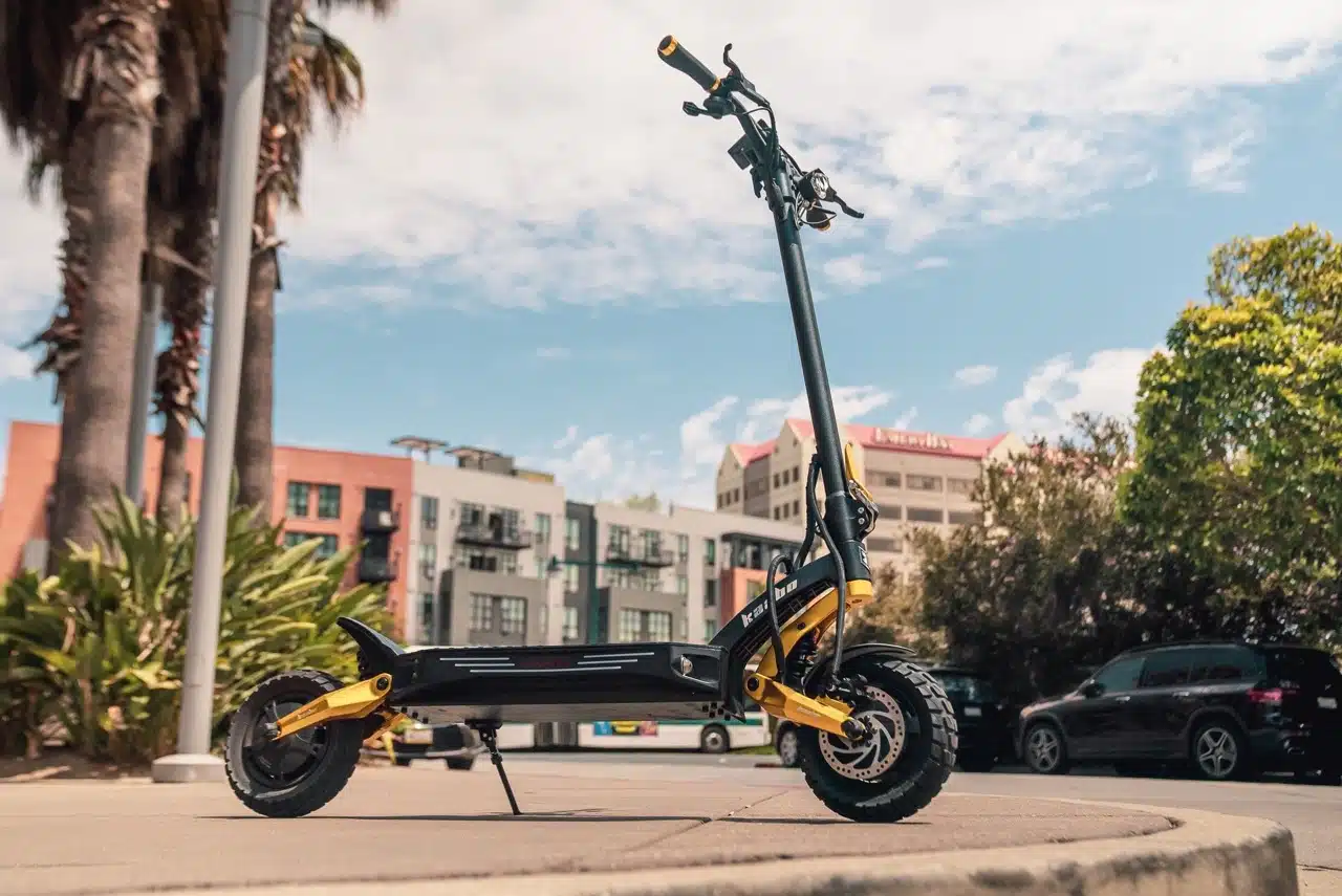 Indonesia, Rubber, and Modern Techniques: Goodyear's Conquering the Jungle  (1939)\, image size:1280x855