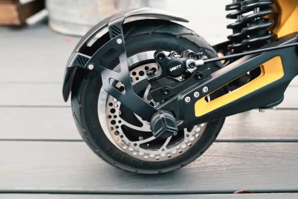 Vsett 11+ backwheel closeup