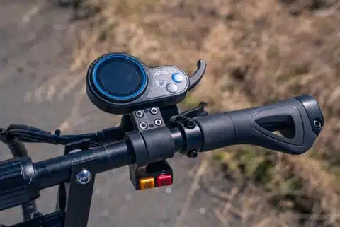 Apollo Ghost 2022 cockpit view