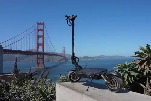 Dualtron Thunder in front of golden gate bridge