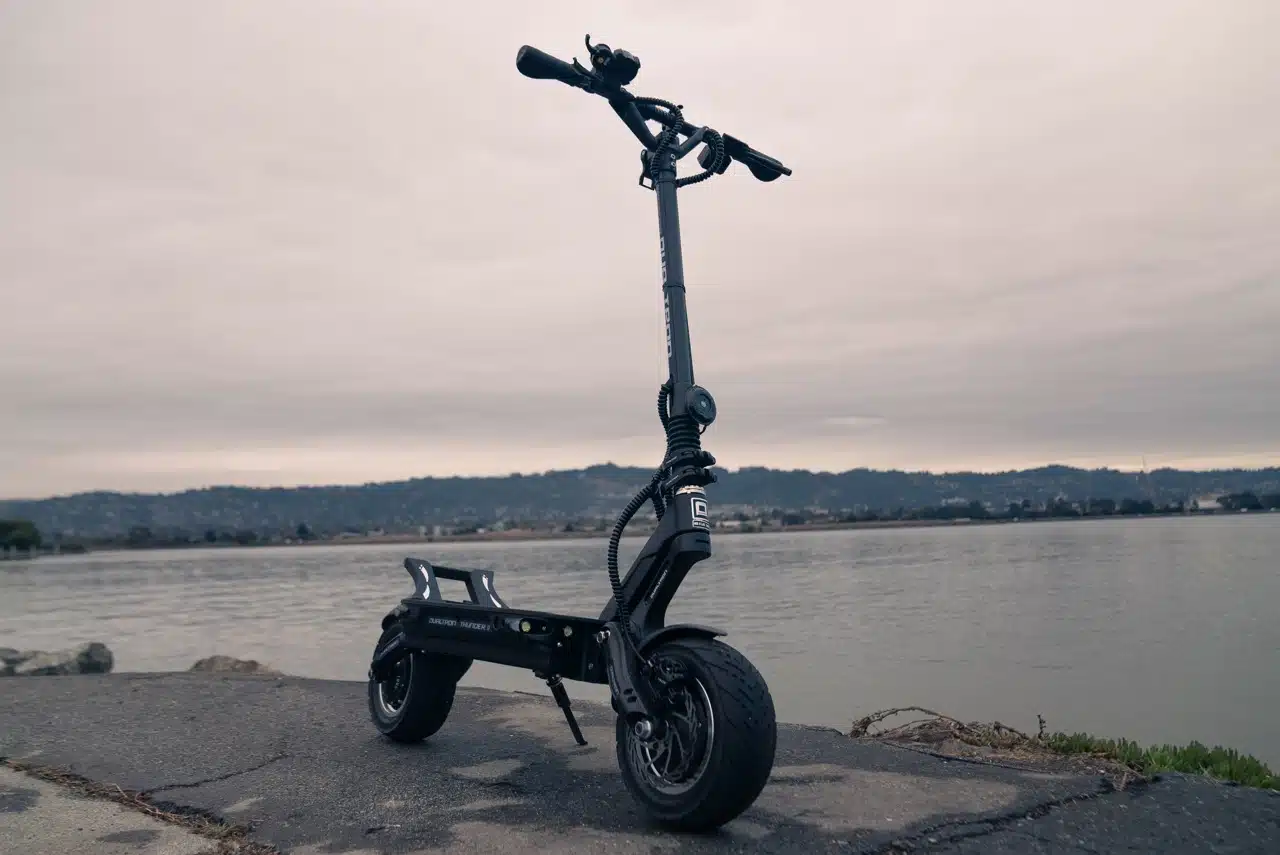 Dualtron Thunder 2 front facing shot