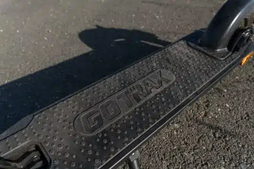 Gotrax XR Elite deck view