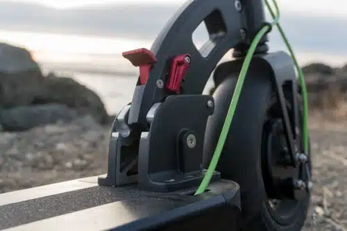 Inokim Light 2 stem locking mechanism