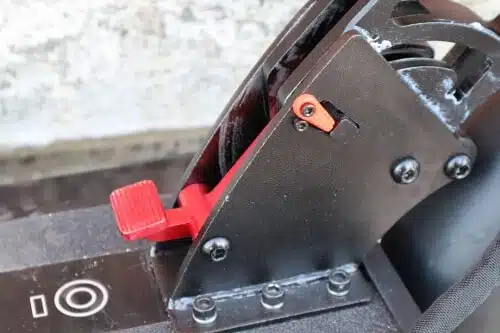 kaabo skywalker 10s electric scooter folding mechanism