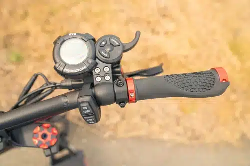 Wolf Warrior X Pro EY3 throttle