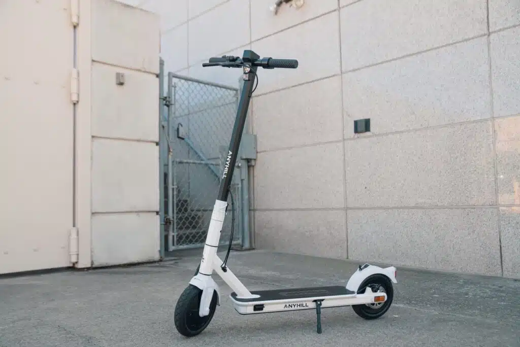 Segway Ninebot E22: A Scooter Best for Beginners - Rider Guide