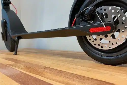 turboant x7 electric scooter deck and t8.5 inch tubeless pneumatic tires