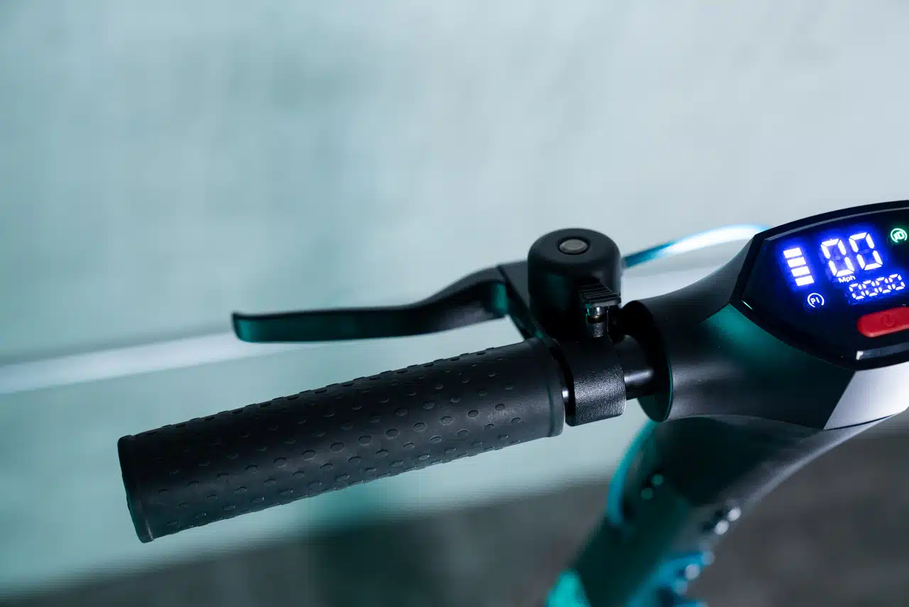 Gotrax G3 Plus left handlebar