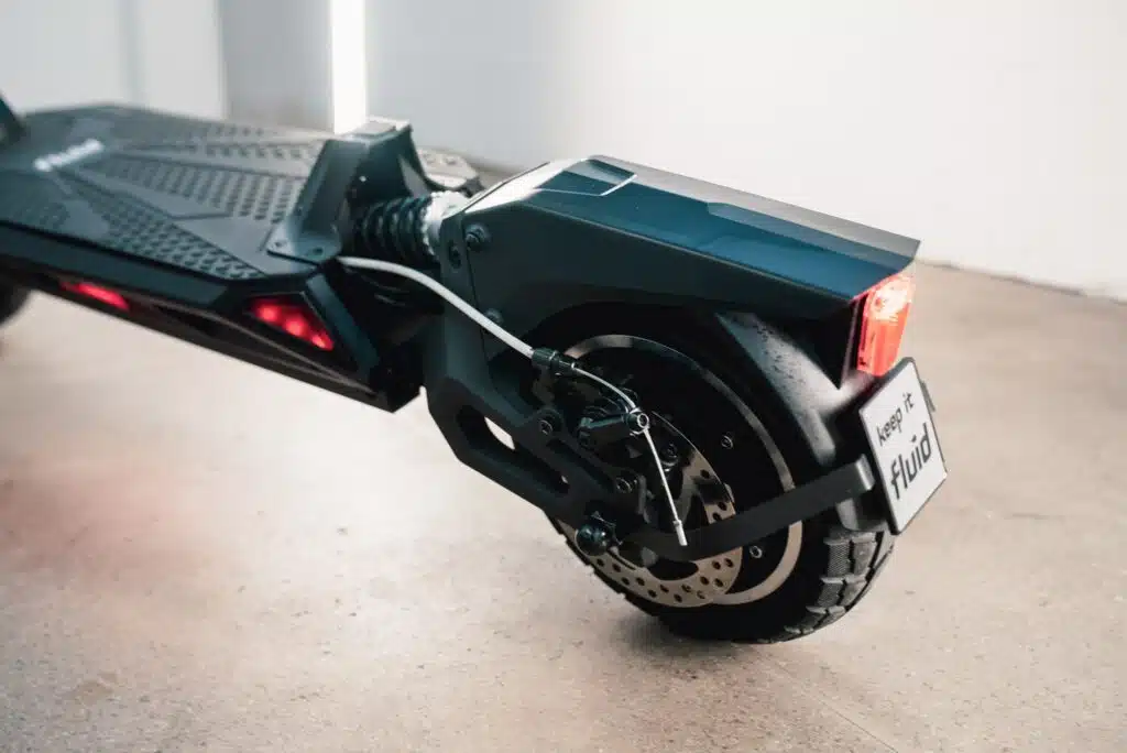 Fluid Vista rear tire