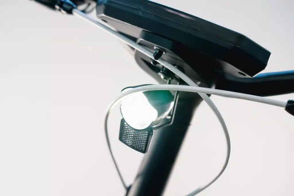 Fluid Vista headlight