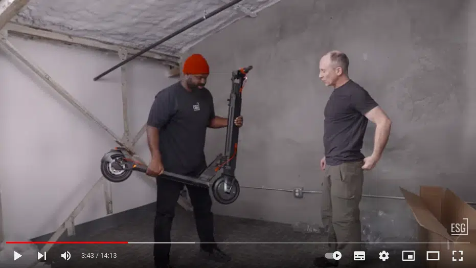 ramier holding the turboant v8 electric scooter