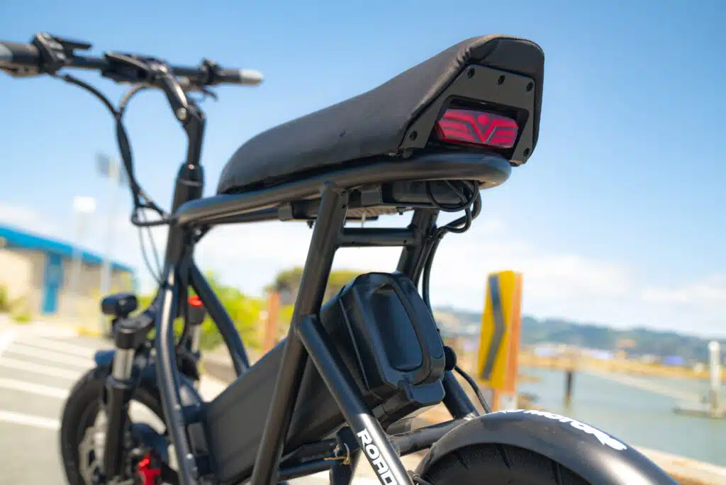 EMOVE RoadRunner V2 brake lights