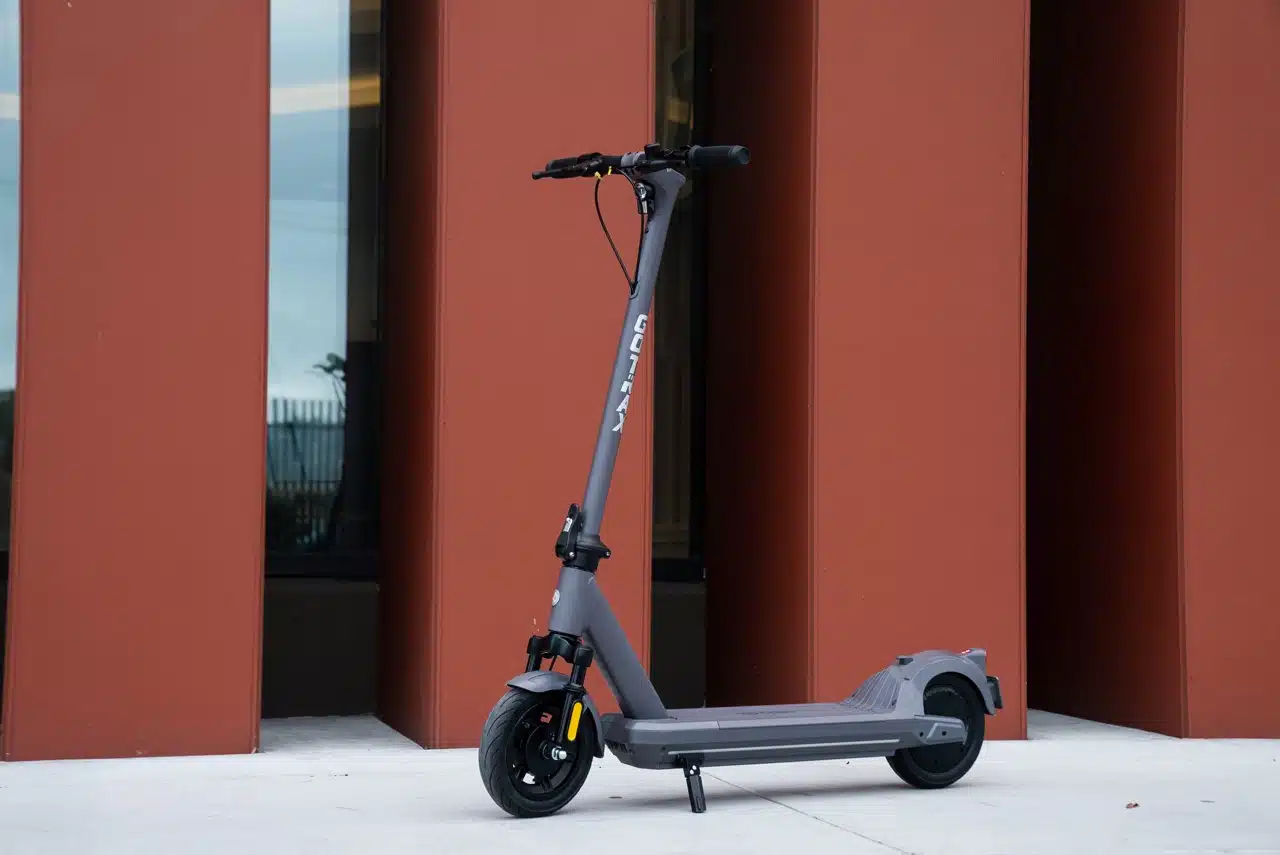 GoTrax-G5-Full-view