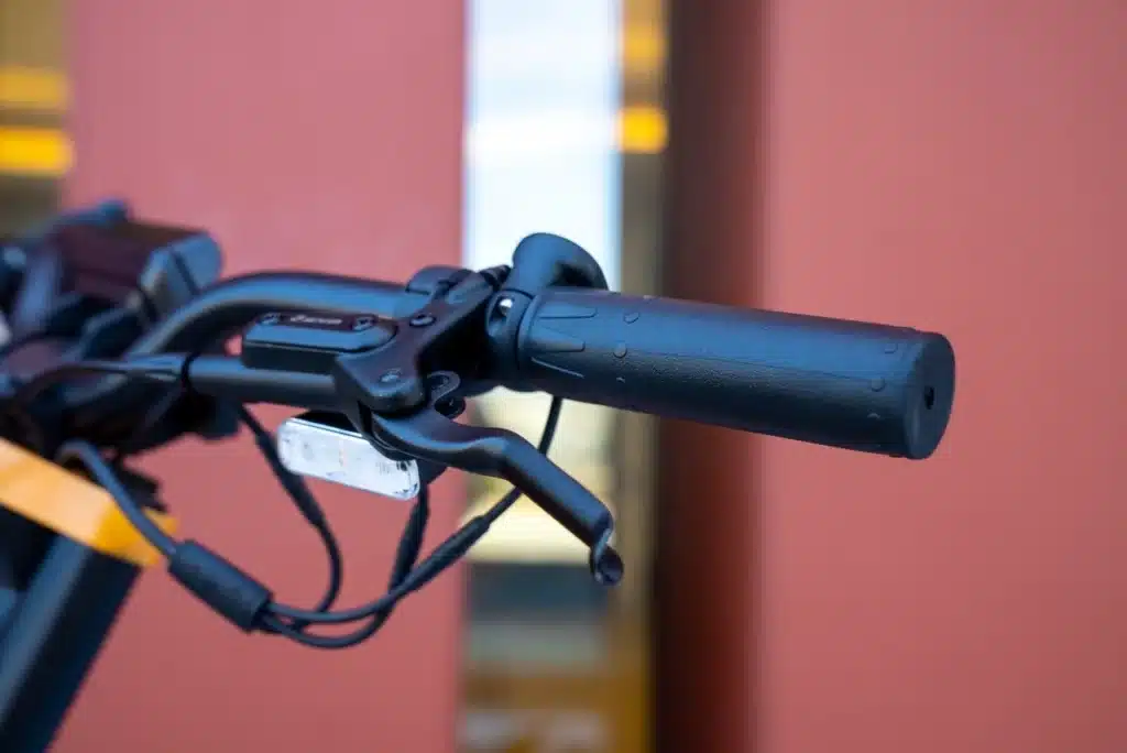 inmotion-rs-handlebar-indicator