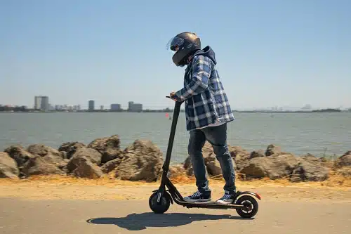 fluid-freeride-cityrider-accelerating