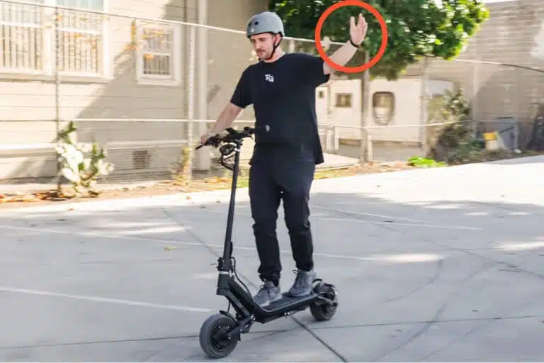 Top-10-Common-Electric-Scooter-Riding-Mistakes-and-Their-Solutions