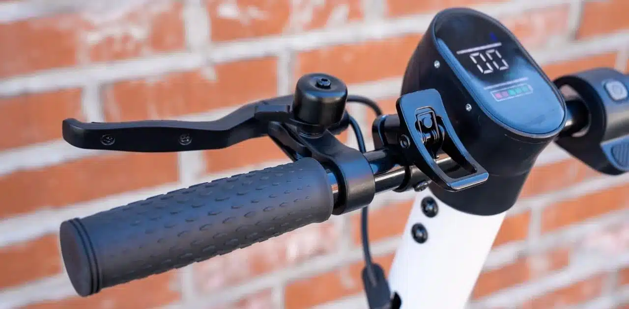 emove roadrunner backseat brake lights