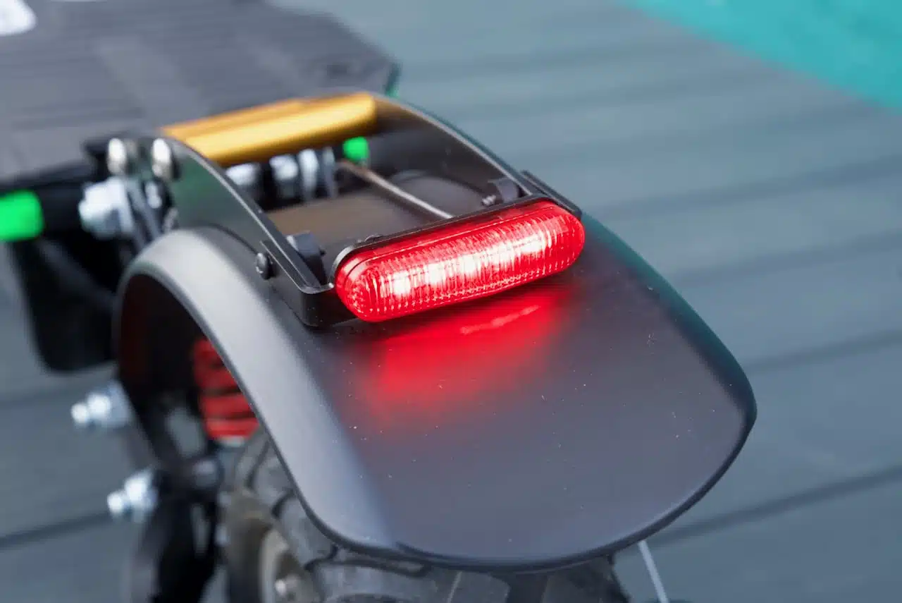 emove roadrunner backseat brake lights