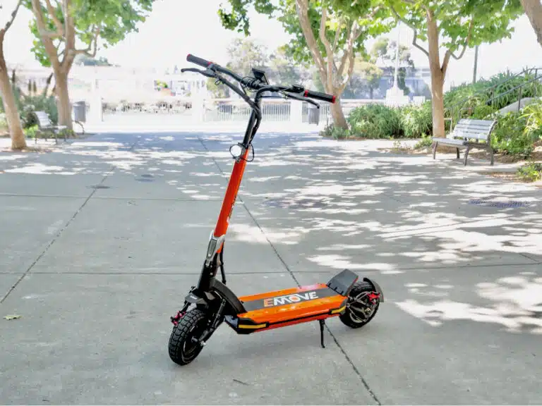The New EMOVE Cruiser V2 Is Here 5 emove cruiser v2 cover