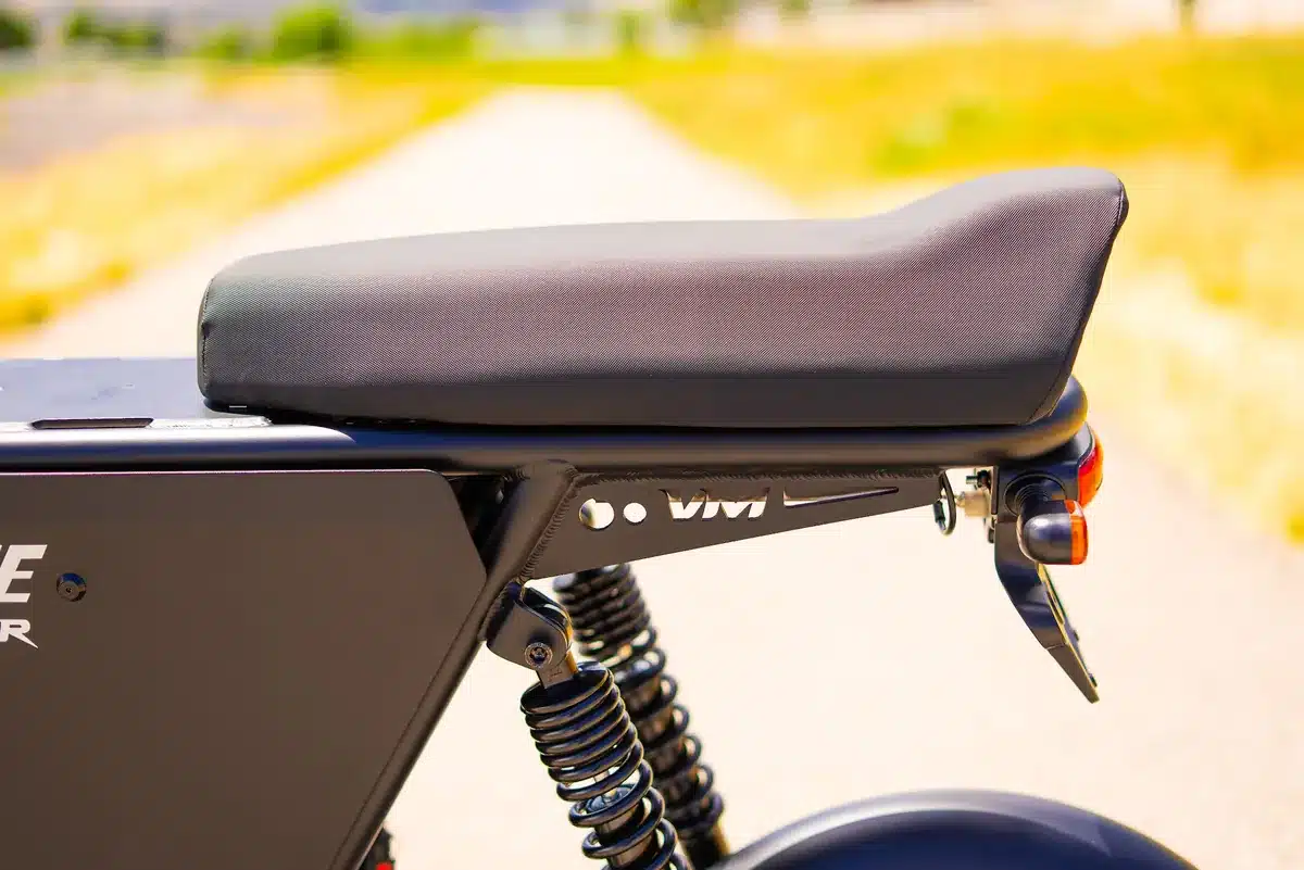 EMOVE RoadRunner Pro V2 Review: Surron Power in a Tiny, Stealthy Package 8 EMOVE RoadRunner Pro V2 memory foam seat