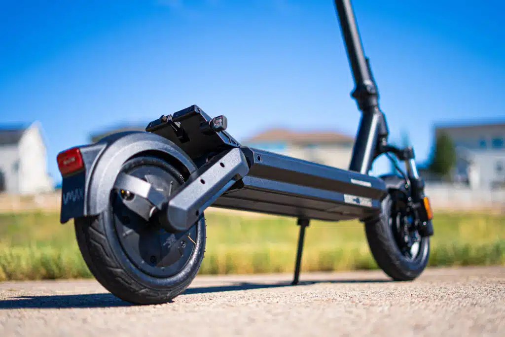 VMAX VX2 Lite Review: Premium Commuter Quality at a Much Lower Price 2 VMAX VX2 Lite rear three-quarter view