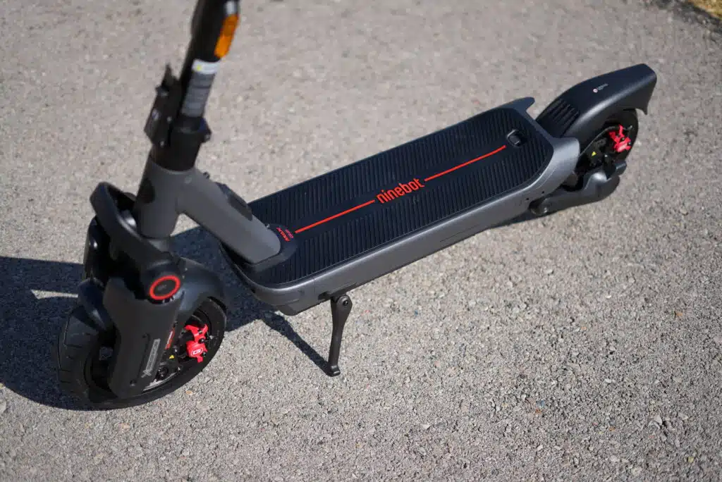Segway MAX G3 Plus Review: One of the Best Commuter Scooters Just Got Better 2 Segway MAX G3 Plus deck and kicktail viewed from above