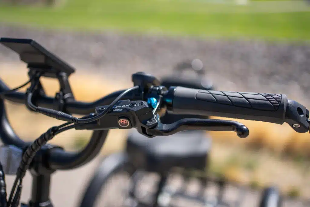 Lectric XP Trike 2 Review: A 750W Electric Trike Built for Stability 5 Hydraulic brake lever and grip on the Lectric XP Trike 2 handlebar